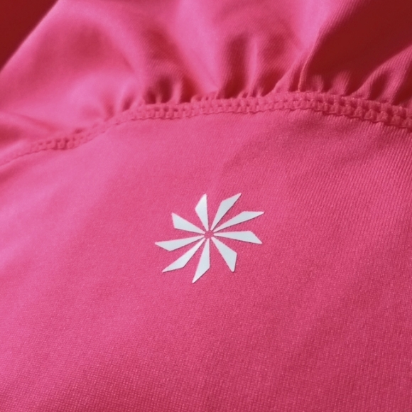 Athleta Intrepid UPF 50+ top in red Sm - Picture 11 of 11